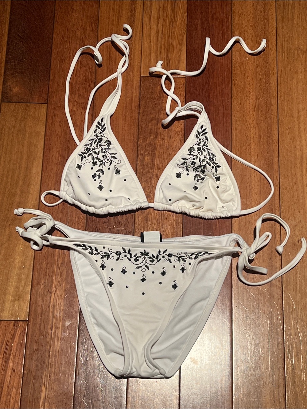 Vintage Bebe White Embroidered/rhinestone Triangle String Bikini Set